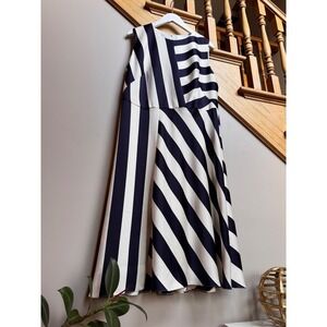 BOSS Hugo Boss Womens Navy Blue White Striped Sleeveless A-Line Midi Dress Sz 12